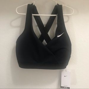 Nike Dri-FIT Swoosh Maternity Bra